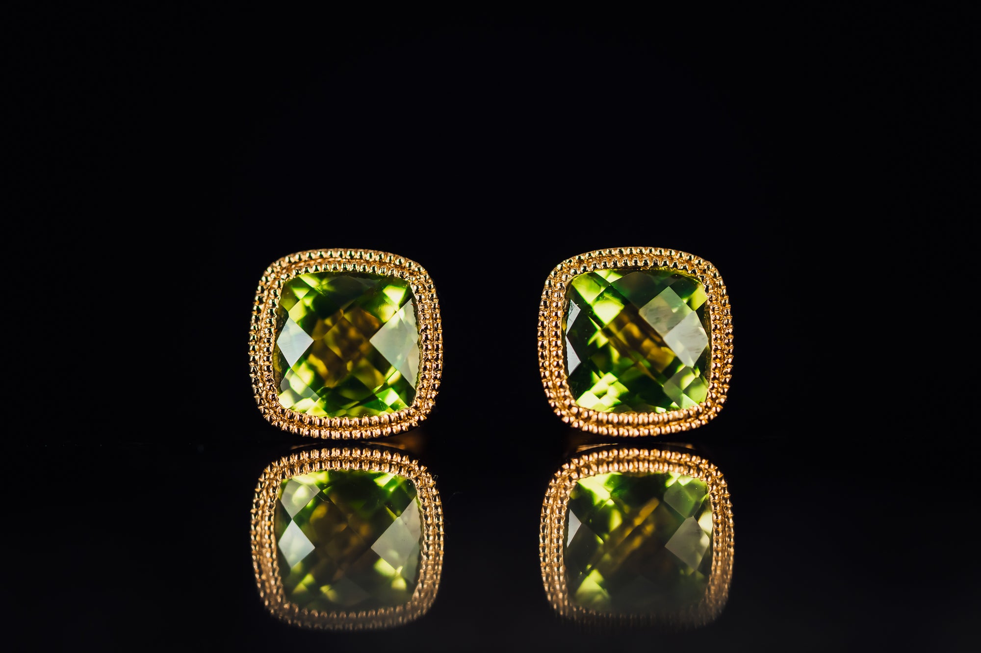 14k Yellow Gold Peridot Earrings