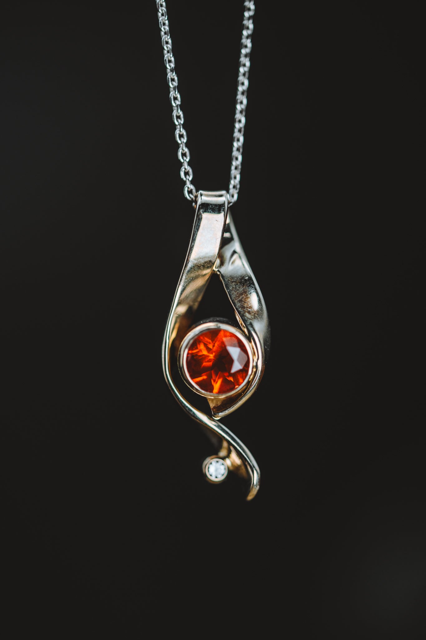 14k White Gold Oregon Sunstone and Diamond Pendant