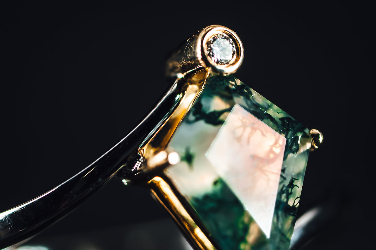 14k White and Yellow Gold Moss Agate and Diamond Ring