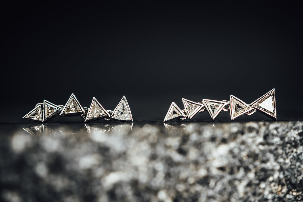 18k White Gold Diamonds Drop Earrings