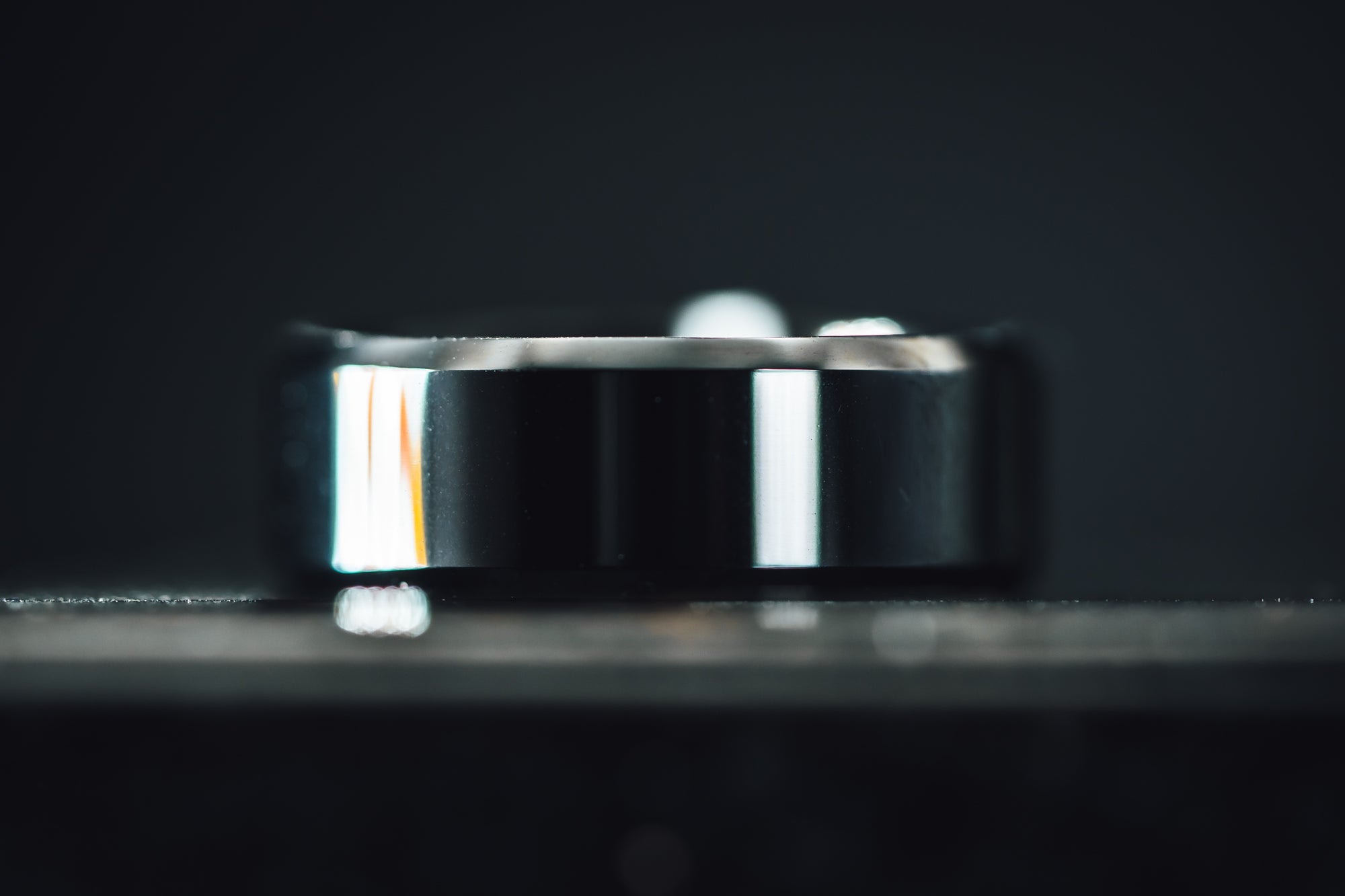 Tungsten Black Beveled Edge Band