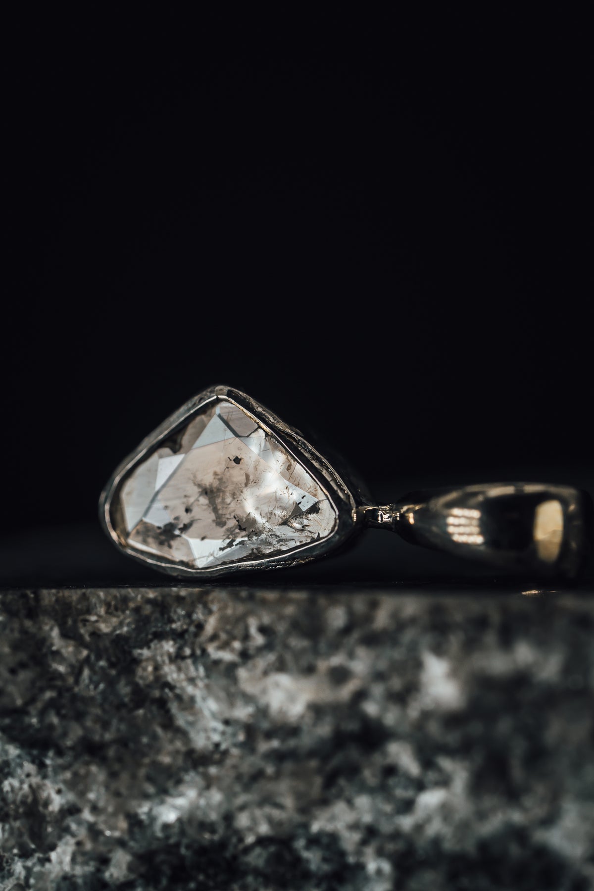 14k White Gold Polki Diamond Pendant