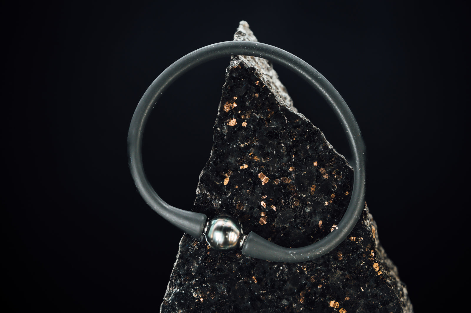 Rubber and Tahitian Pearl Bracelet