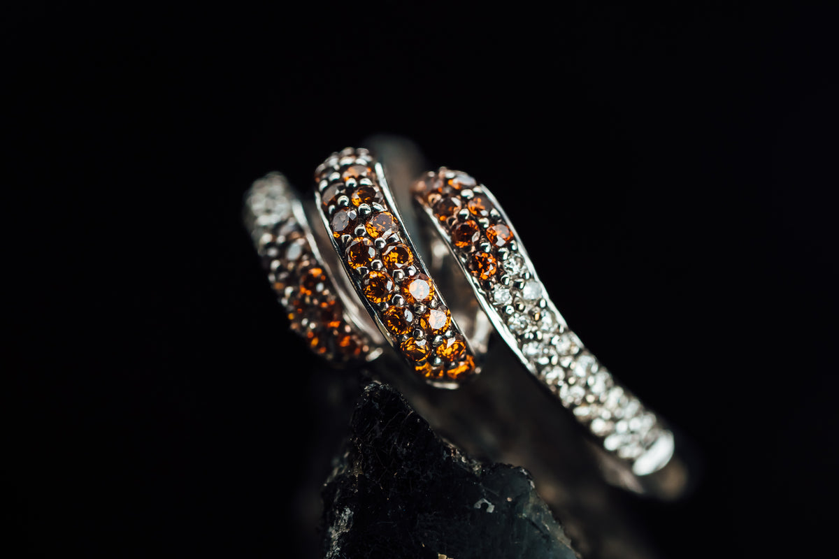 14k White Gold Orange Diamond Ring