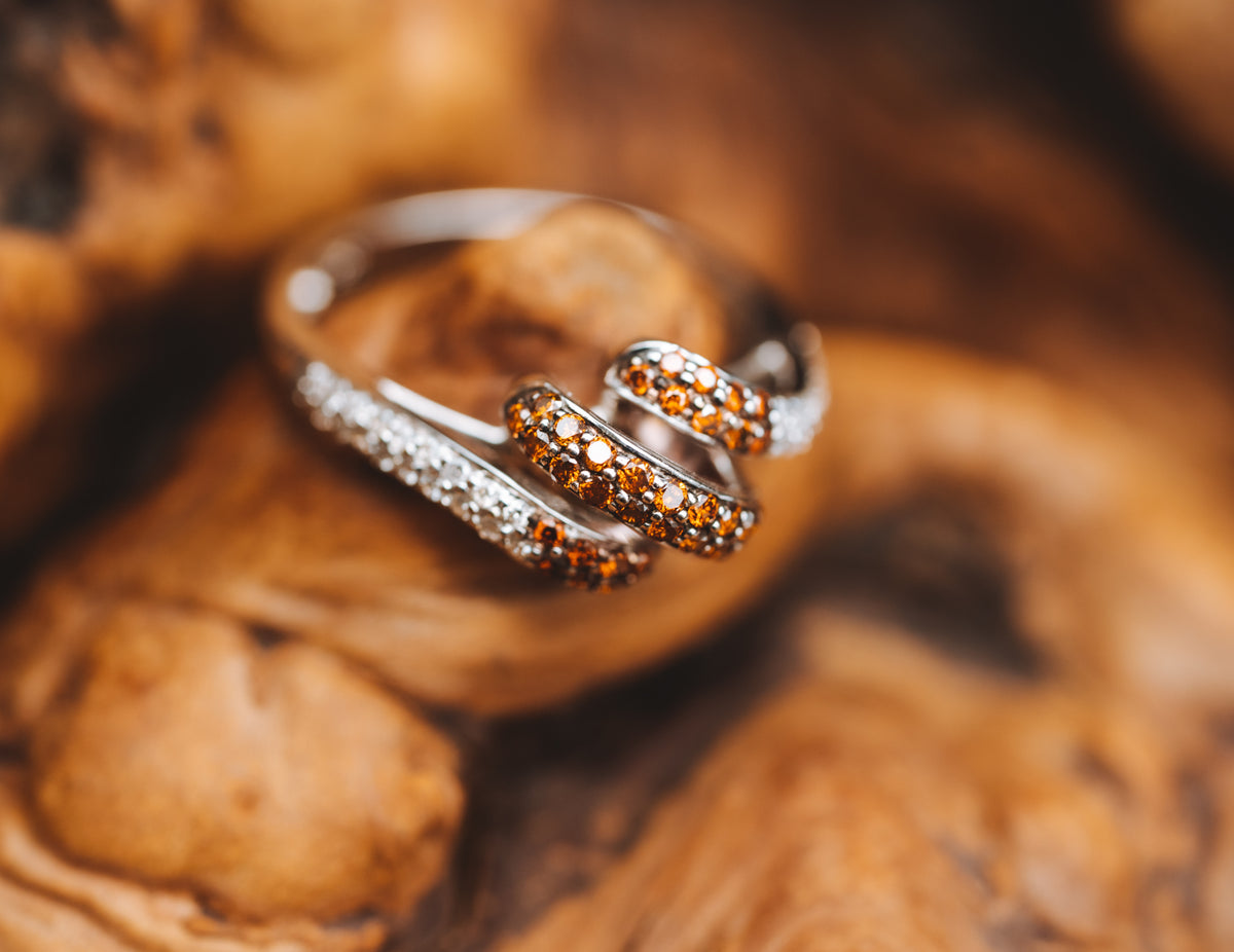 14k White Gold Orange Diamond Ring