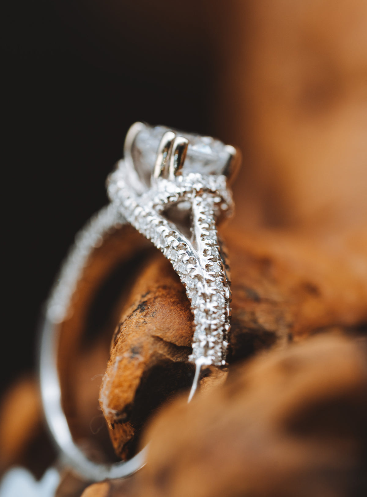 14k White Gold Wedding Ring