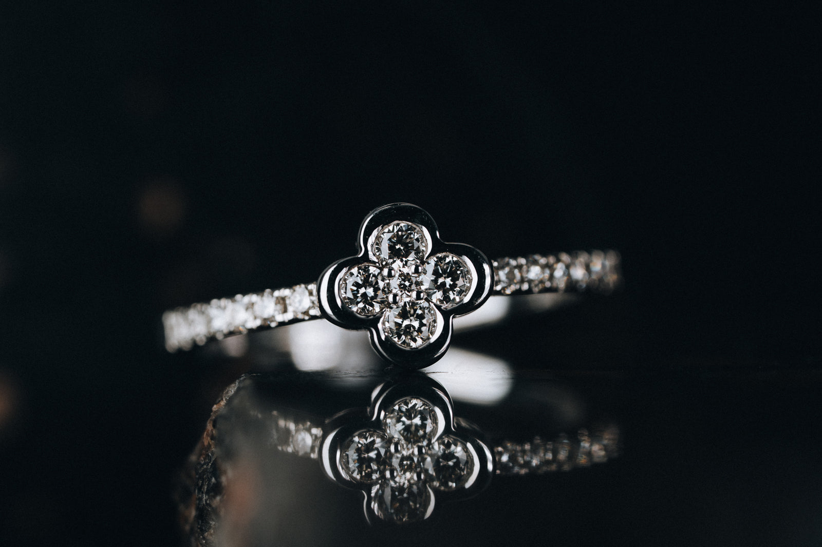 14k White Gold Diamond Ring