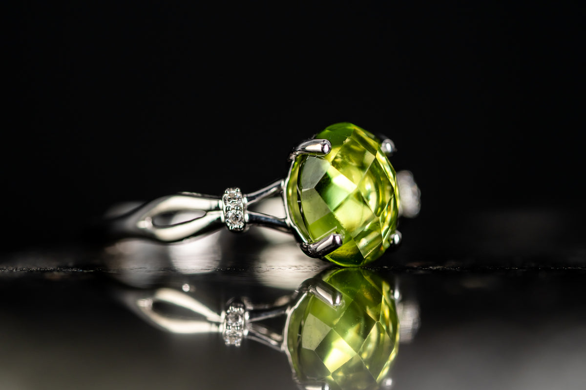 14k White Gold Oval Faceted Peridot and Diamond Ring