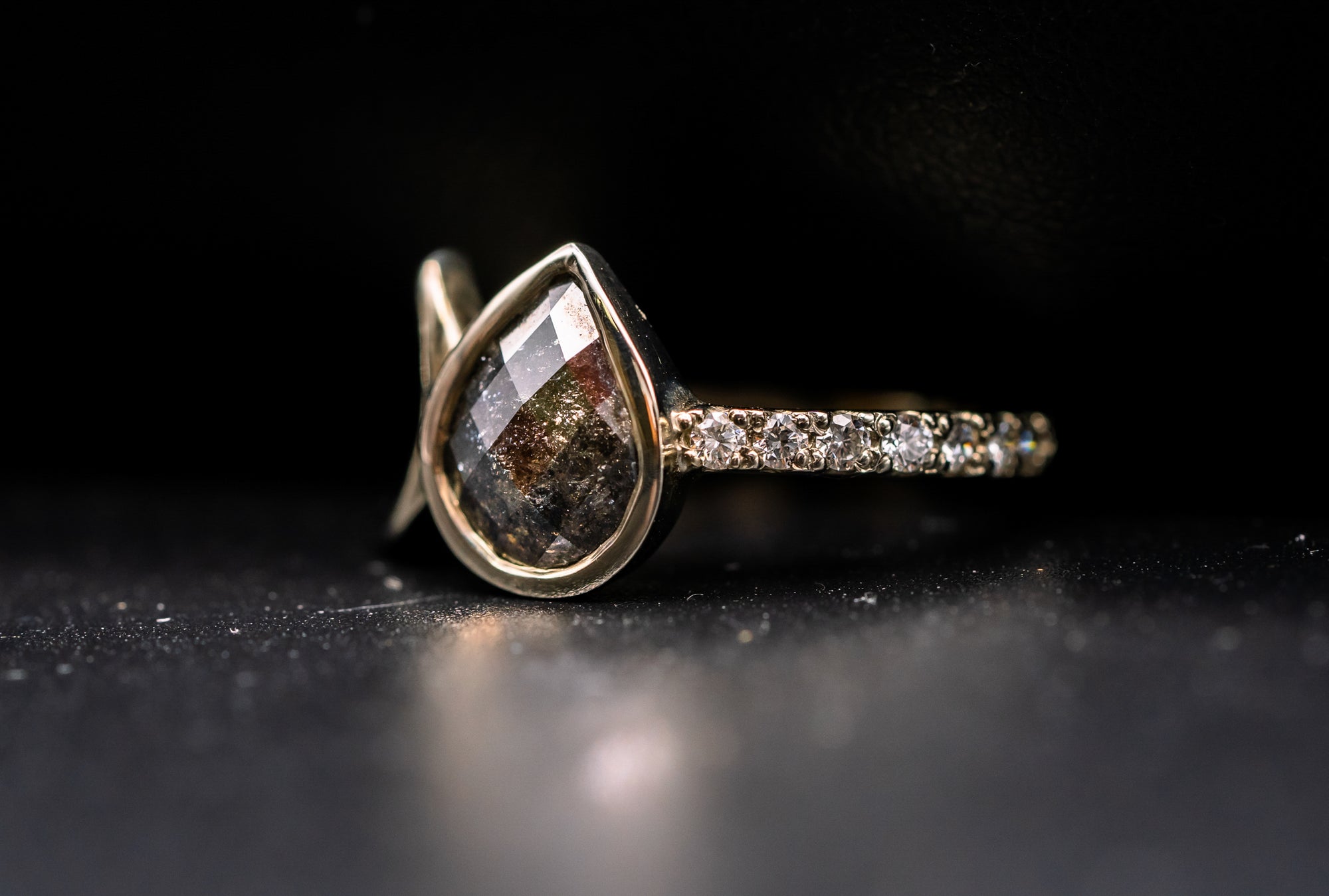 14k White Gold Rose Cut Pear Shape Diamond Ring