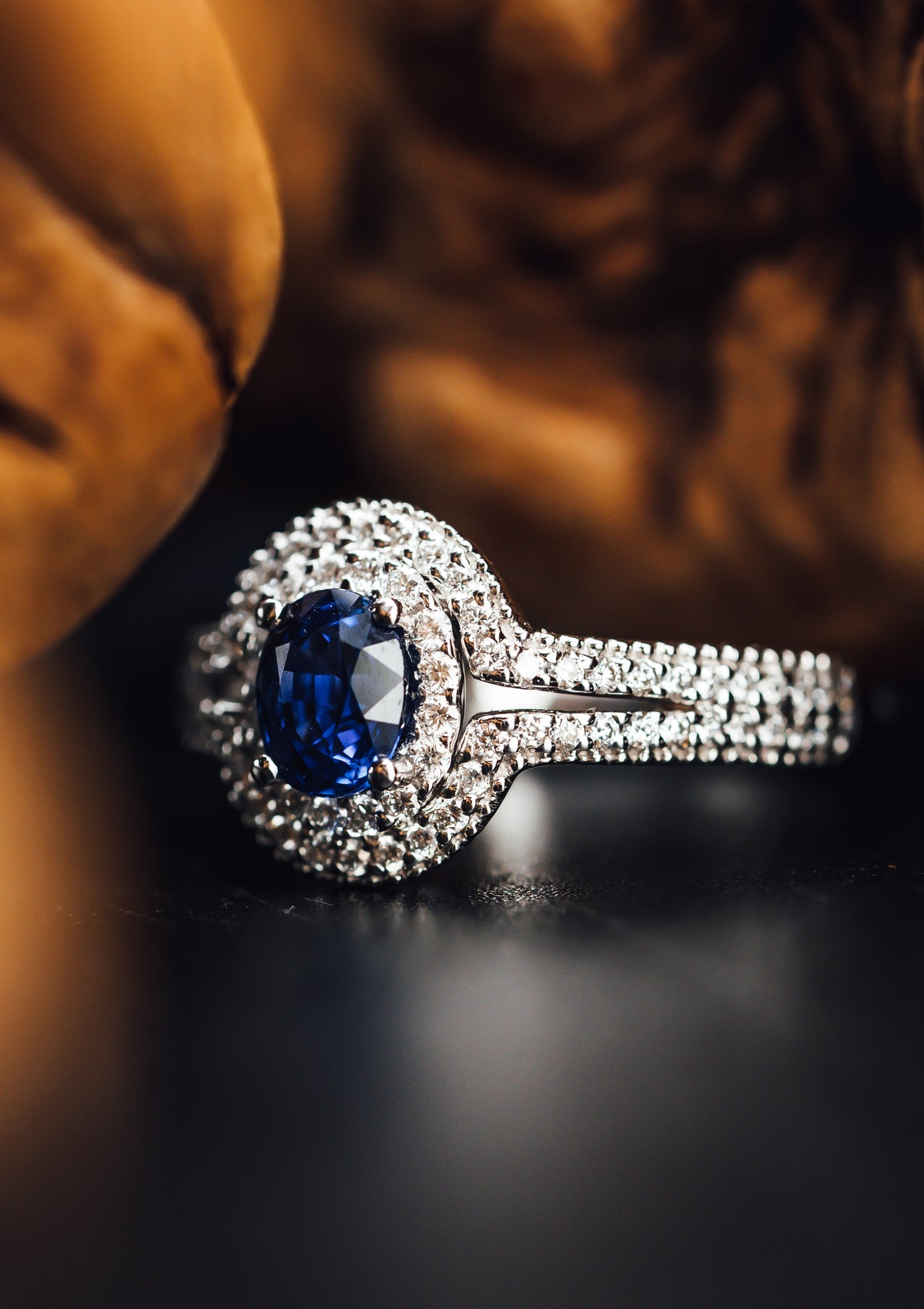 18k White Gold Sapphire and Diamond Ring
