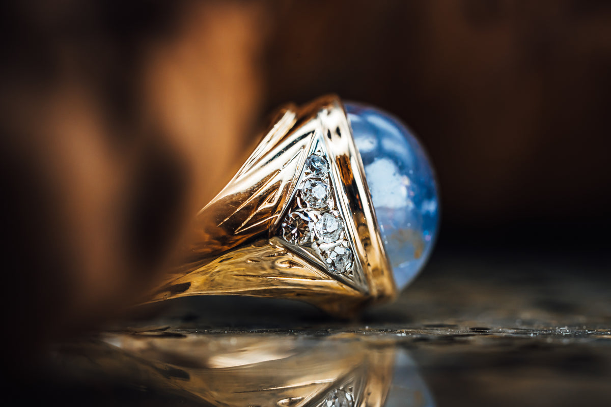 14k Yellow Gold Sapphire Cabochon and Diamond Ring