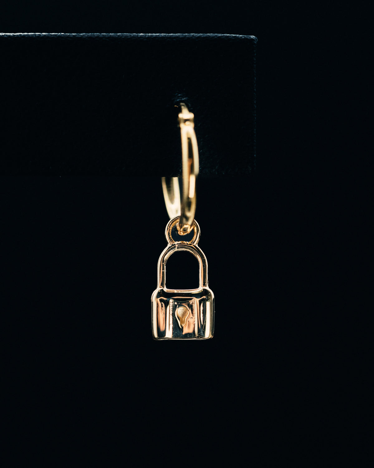 14k Yellow Gold Small Hoop Earrings w/Lock and Key Dangles