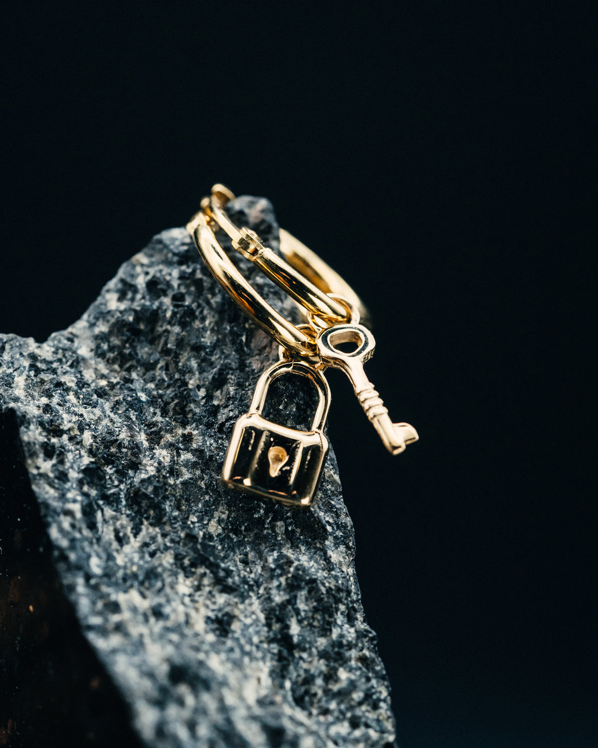 14k Yellow Gold Small Hoop Earrings w/Lock and Key Dangles