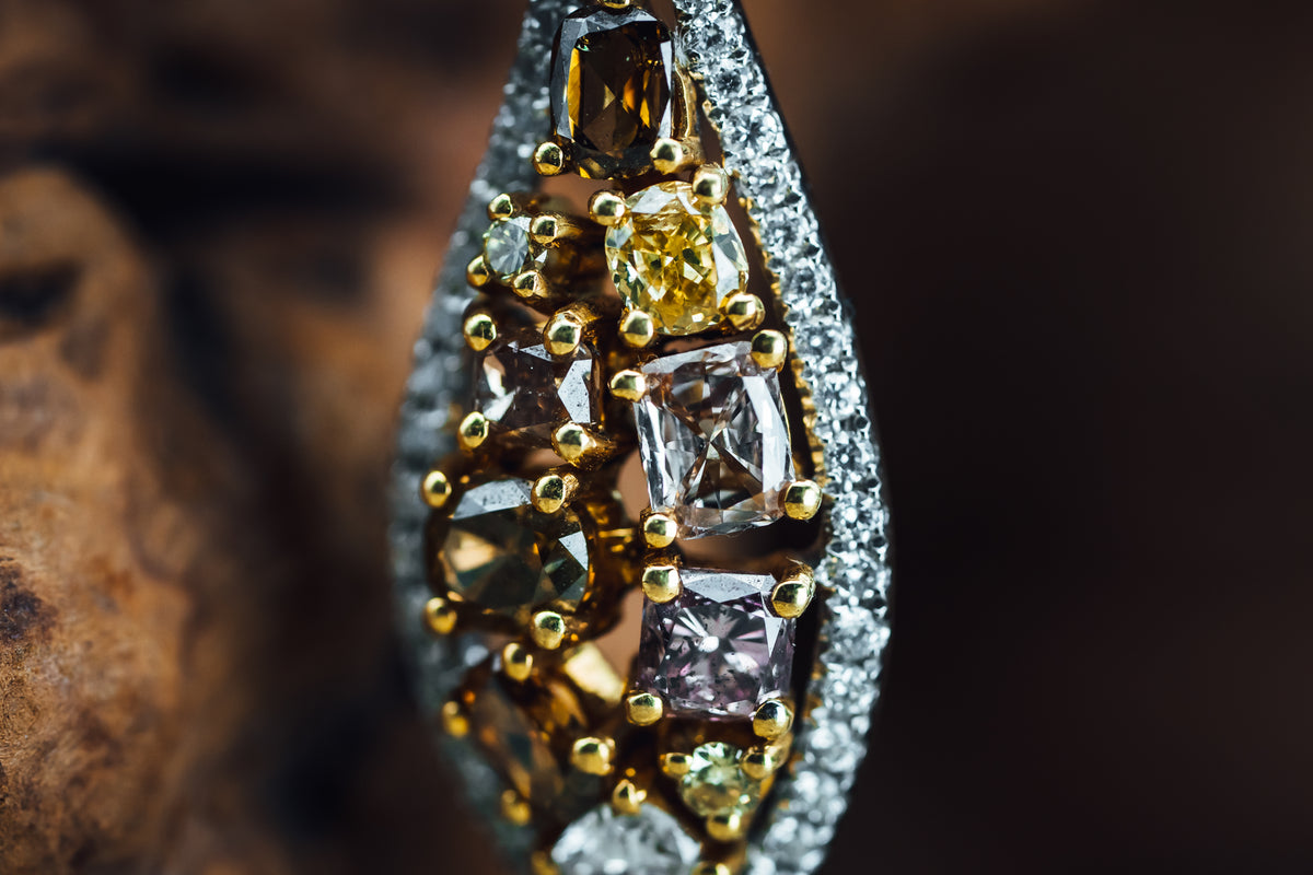 18k White Gold Yellow Diamond Pendant