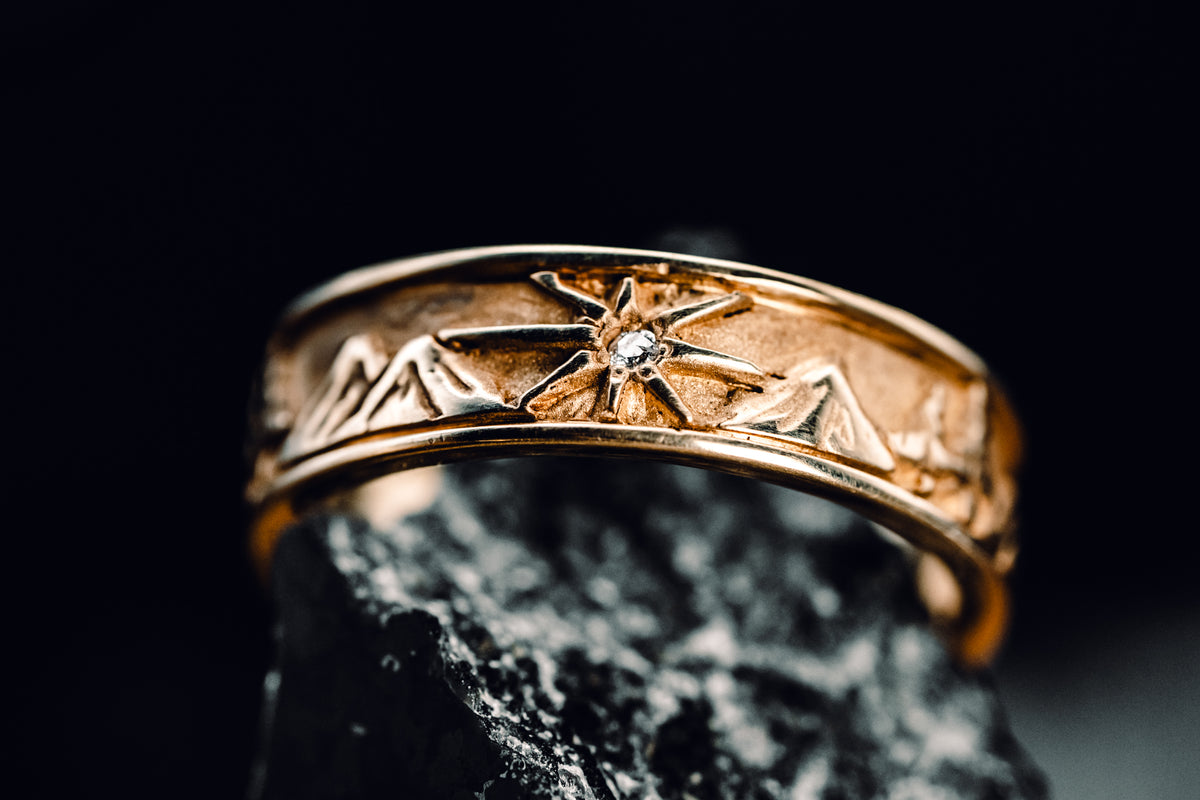 14k Yellow Gold Men&#39;s or Ladies Mountain Ring