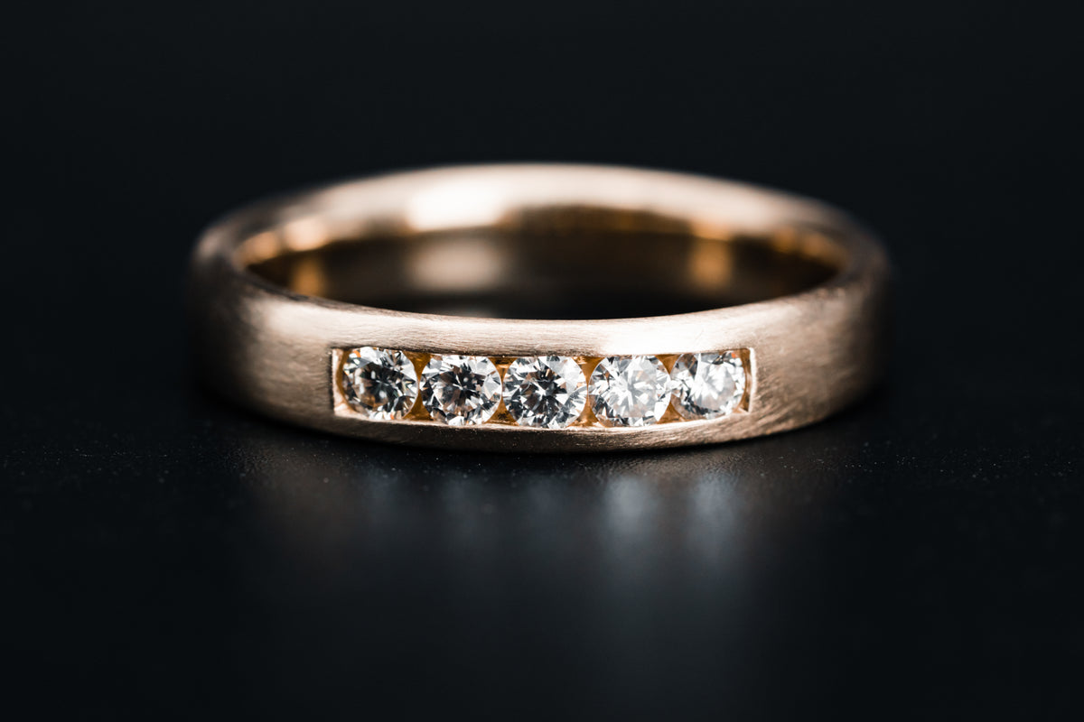 14k Yellow Gold Men&#39;s Diamond Ring