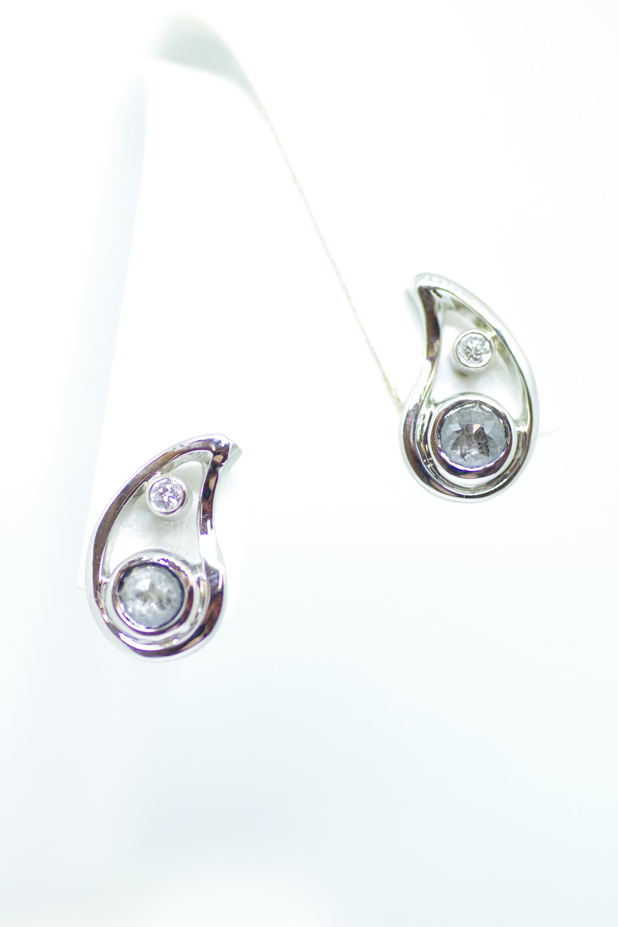 14k White Gold Rose Cut Teardrop Earrings