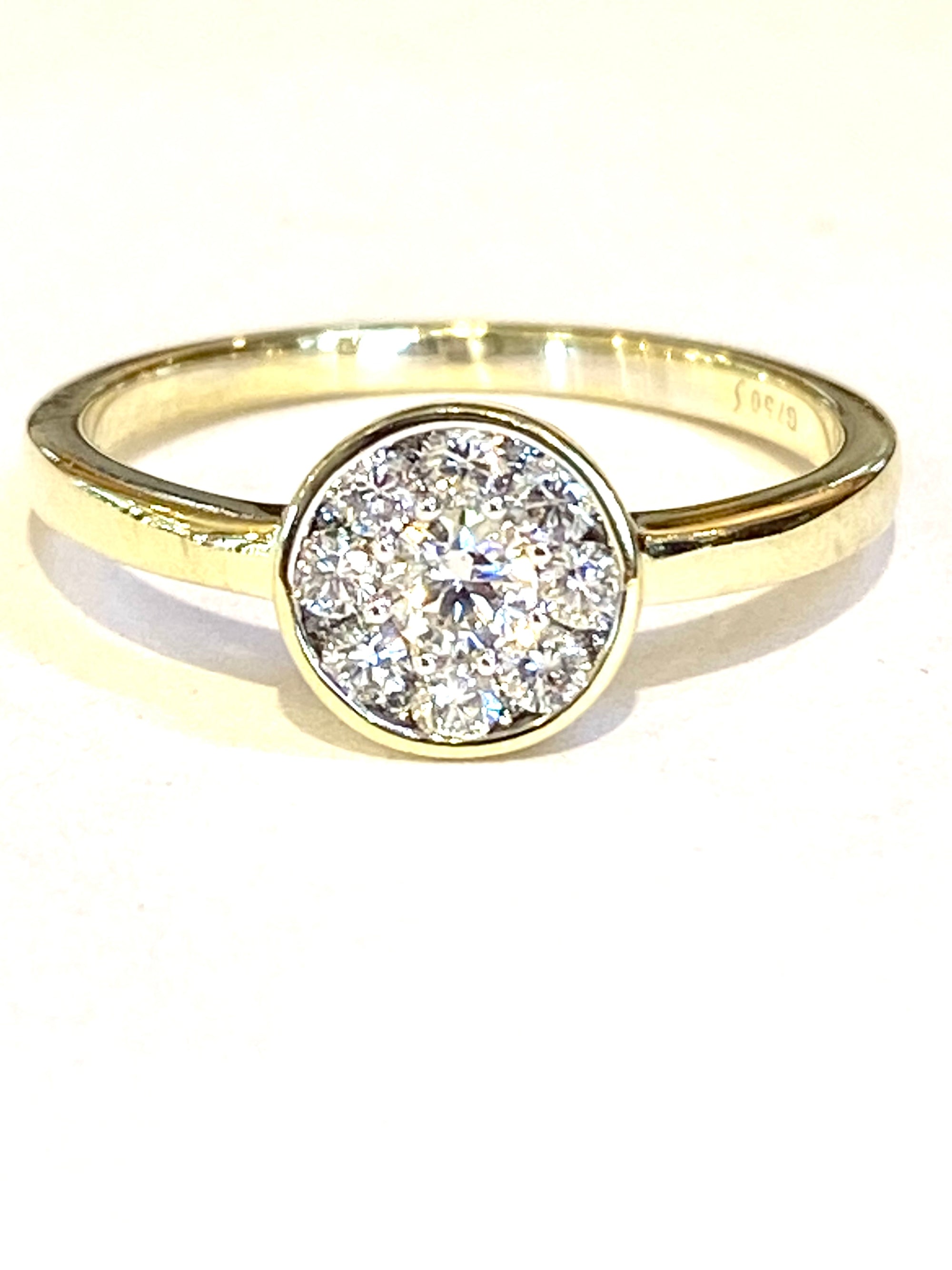 18k Yellow Gold Pave' Diamond Ring