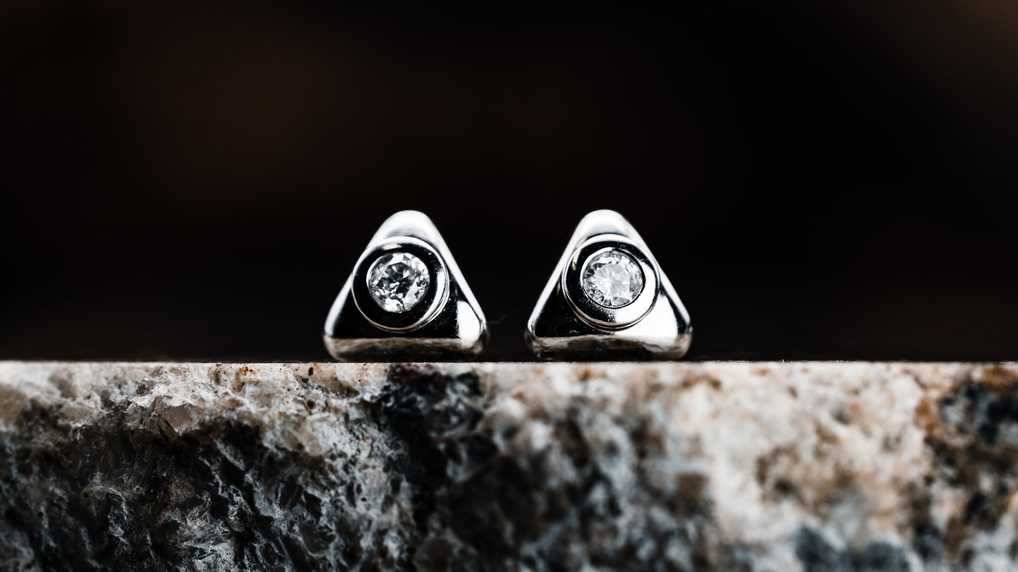 14k White Gold Diamond Stud Triangle Earrings