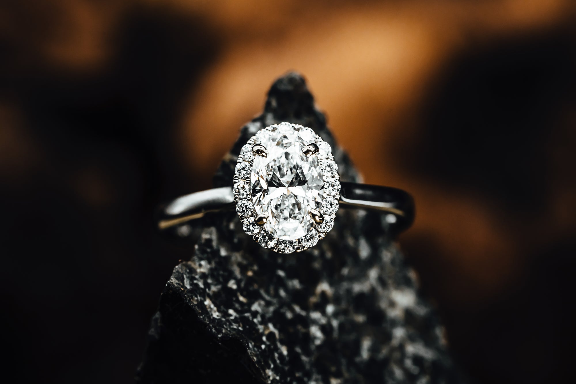 14k White Gold Oval Halo Engagement Ring