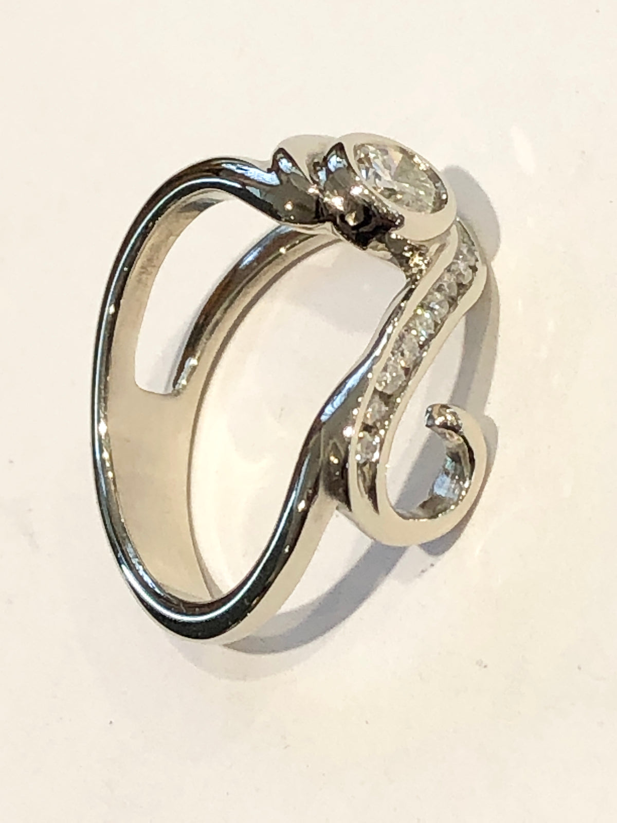 14k White Gold Diamond Ring