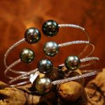 18k White Gold and Diamond Tahitian Pearl Bracelet