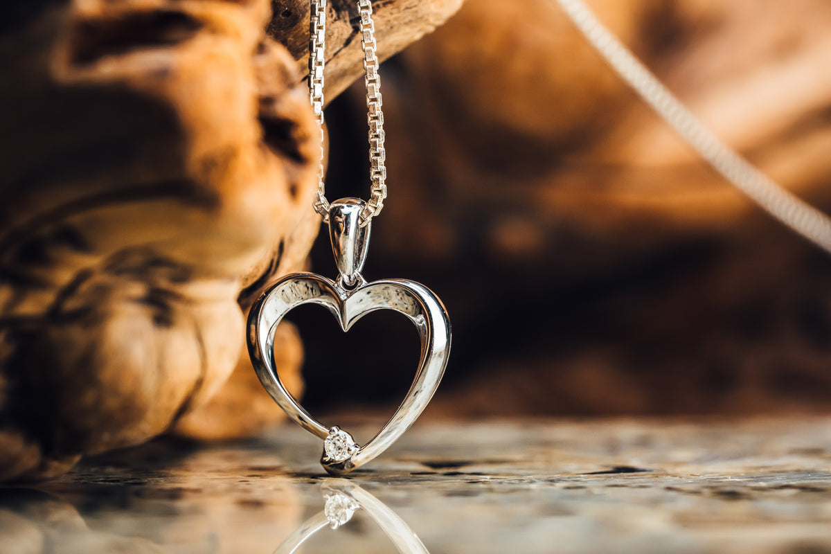 14k White Gold Heart and Diamond Pendant