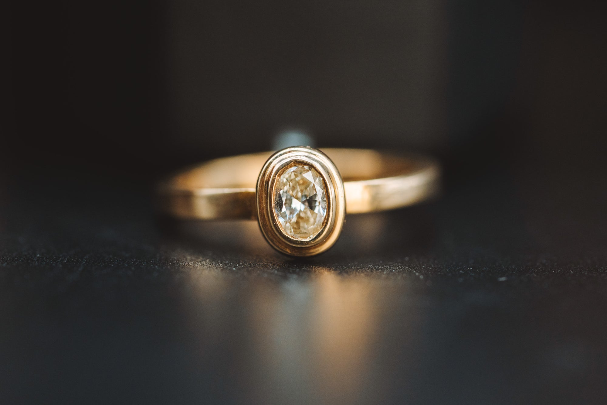 14k Yellow Gold Oval Diamond Ring