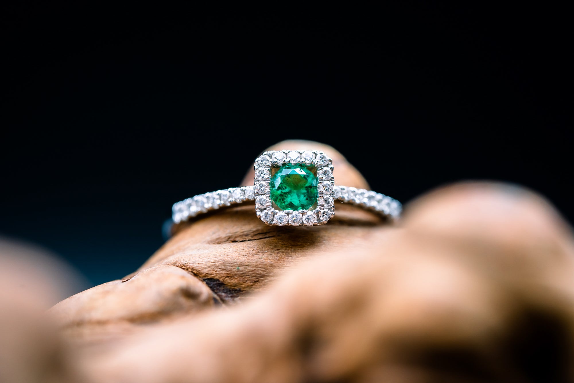 14k White Gold Emerald and Diamond Ring