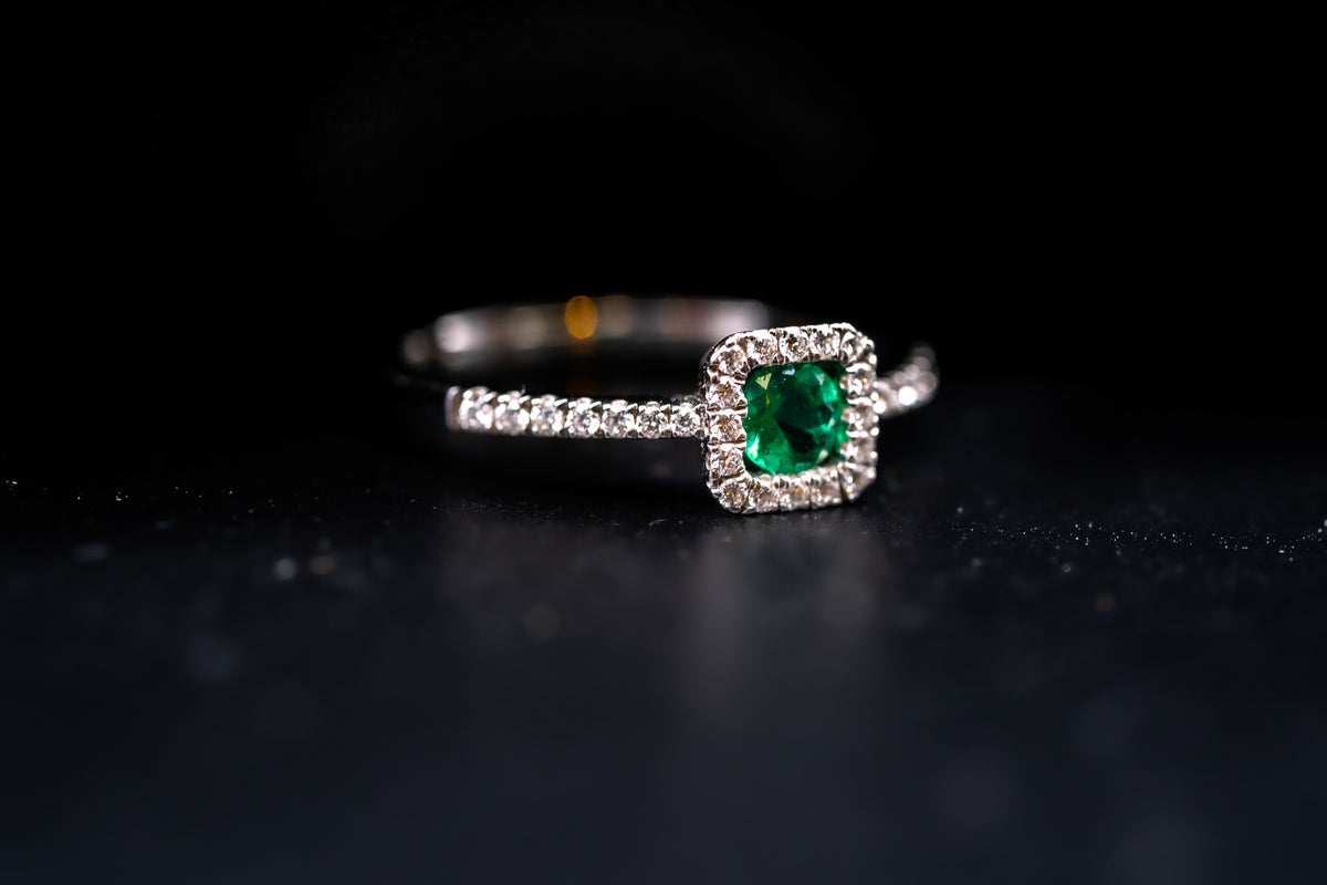14k White Gold Emerald and Diamond Ring